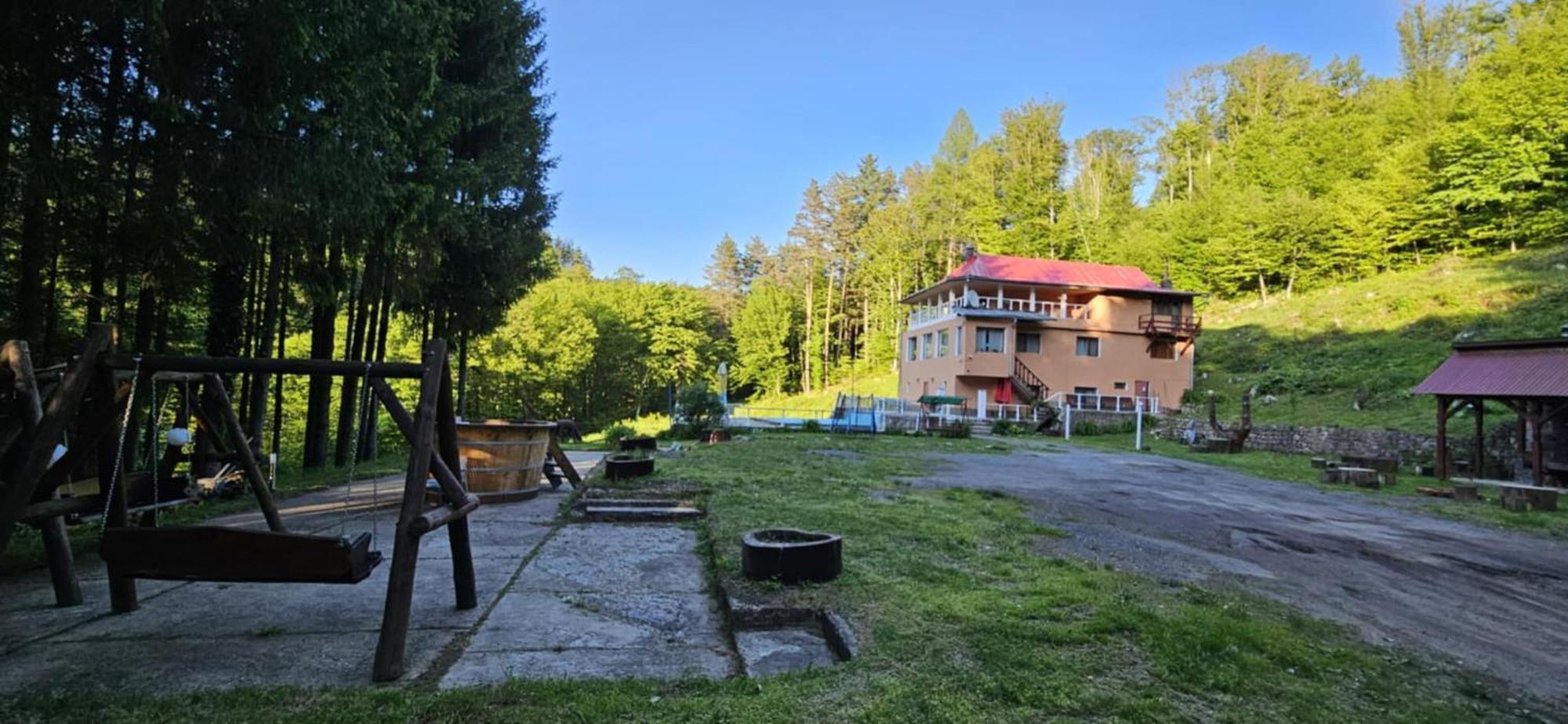 Cabana Cerbu Bozovici Екстер'єр фото